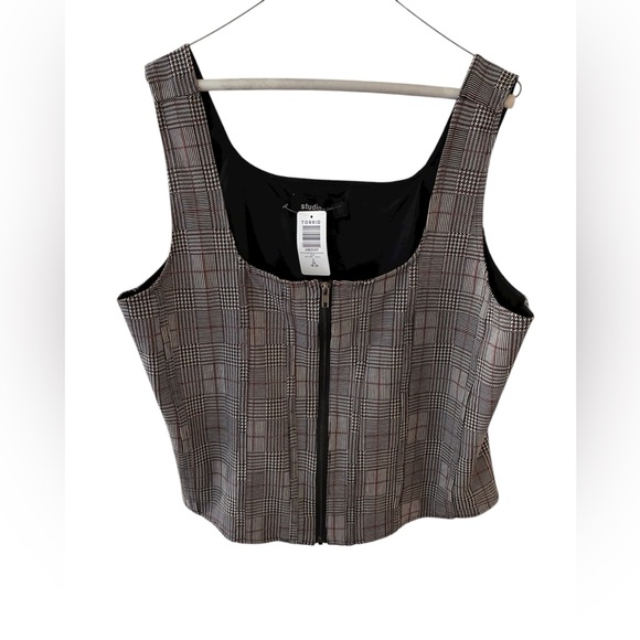 torrid Tops - NWT Torrid zip vest-2X